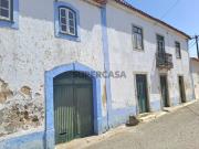 Moradia ou prédio para Reabilitar a 10 minutos de Torres...