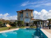 Moradia Palacete Arte Nova T6 Vistas Mar com Piscina em...