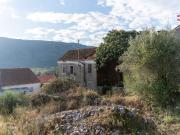 Moradia para reconstrução no centro de Mira de Aire