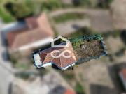 Moradia para recuperar com horta a 15 minutos da cidade...