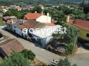 Moradia para recuperar com projeto aprovado localizada...