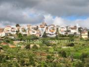 Moradia para recuperar na aldeia de Castedo, Torre de...