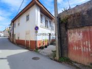 Moradia para remodelar em Ceira