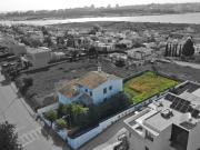 Moradia com Terreno de 615m² e Vista Desafogada sobre a...