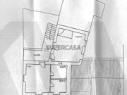 Moradia para restaurar em Milheirós de Poiares Grande...