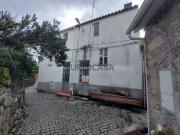 Moradia para Restaurar T2 Venda em Santa Marinha e São...