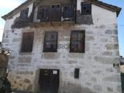 Moradia para restauro em Sendim Tabuaço