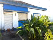 Moradia para restauro, Térrea e isolada no centro da...