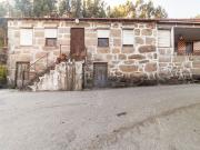 Moradia, Parada de Todeia