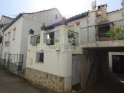 Moradia, Pinheiro de Coja e Meda de Mouros