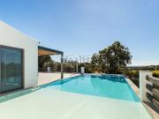 Moradia, Porches
