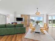 Moradia, Ramada e Caneças