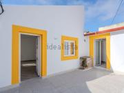 Moradia, Ramada e Caneças