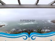 Moradia renovada no centro da Ericeira