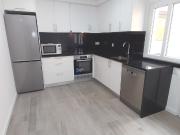 Moradia Renovada Perto da Praia