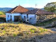 Moradia rustica em pedra, habitvel, total de cerca de...