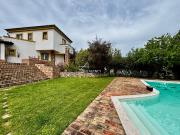 Moradia Rústica T6 com Piscina Loures
