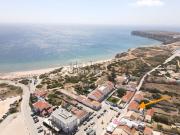 Moradia, Budens