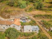 Moradia, Santa Cruz do Douro e São Tomé de Covelas
