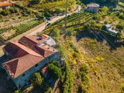 Moradia, Santa Cruz do Douro e São Tomé de Covelas