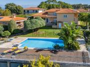 Moradia, Santo Tirso Couto Burgães