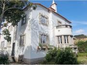 Moradia Senhorial na Av. Almirante Gago Countinho em Lisboa