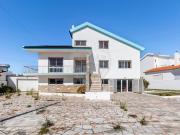 Moradia T10 à venda em Peniche