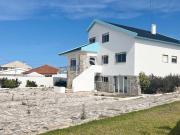 Moradia T10 com garagem e amplo terreno em Porto de...