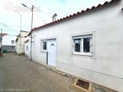Moradia T1+1 completamente renovada Coto Caldas da Rainha