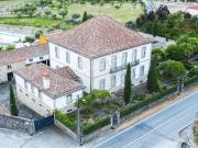 Moradia T12 à venda em Seia