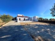 Moradia T12 em Salir