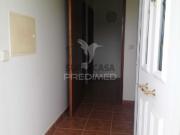 Moradia T12 em Alvorninha