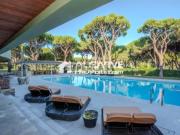 Moradia T13 em Quarteira