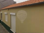 Moradia T15 à venda em Vila Nova de Gaia