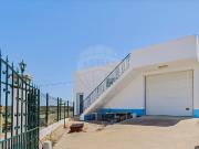 Moradia T1 à venda em Tacőes