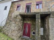 Moradia T1 de 2 Pisos com Quarto Mezanino no Soito Renovada