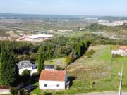 Moradia T1 e Terreno Urbano, Maiorga