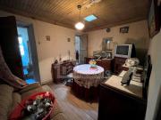 Moradia T1 pronta para reabilitar em Figueiró dos Vinhos