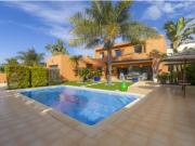 Moradia T2+1 com Piscina e Jardim em Lagos