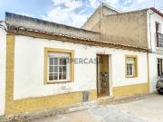 Moradia T2+1 com quintal em Safara, Moura
