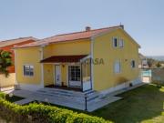 Moradia T2+2 com piscina e vista Mar