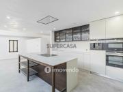 Moradia T2+2 moderna e premium, com garagem, em Alcochete