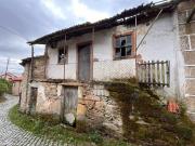 Moradia T2 à venda em Chaves
