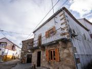 Moradia T2 à venda em Idanha a Nova