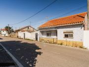 Moradia T2 à venda em Picassinos