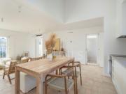 Moradia T2, com rooftop, num novo condomínio em Tavira