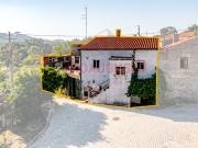 Moradia T2 com terraço e garagem