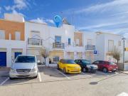 Moradia T2 com terraços e vista mar na Urbanização...