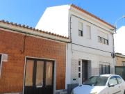 Moradia T2 em Banda na Rua dos Combatentes, 17 Grândola