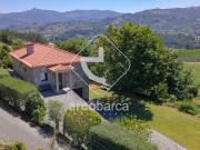 Moradia T2 em Pedra, com terreno, situada em Távora,...